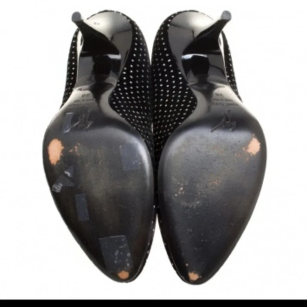 Rare glitter embossed star like dots velvet pumps - Picture 7 of 7